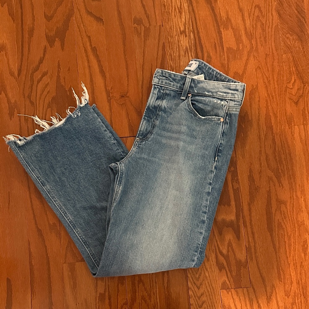 PAIGE Leenah Ankle distressed blue jeans